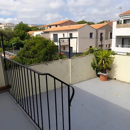 Double Room, In An Elegant House, Centre, Terraces View Canigou Thuir