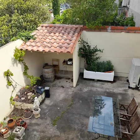 Double Room, In An Elegant House, Centre, Terraces View Canigou * Thuir